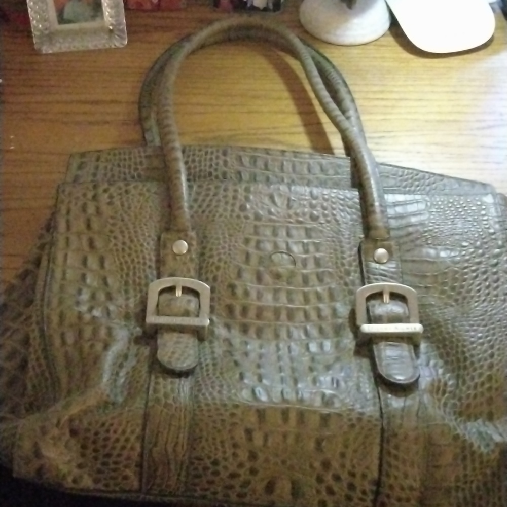 Etienne Signer purse